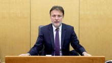 Jandrokoviću je uredu da HDZ-u bivši Milanovićevi suradnici omogućuju većinu: Dobro se osjećam
