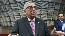 Juncker optužuje Orbana da vodi kampanju dezinformiranja