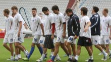 Hajduk: Nude se anonimci, Zadrani na odlasku