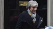 Theresa May razmatra novo, spasonosno rješenje za Brexit s kojim se slaže i EU. Otkrivamo o čemu je riječ