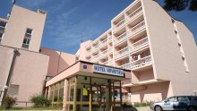 Marea Alta kupila Hotel Hrvatska u Baškoj Vodi