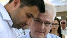 Josipović pokrenuo proces spajanja svoje stranke s SDP-om