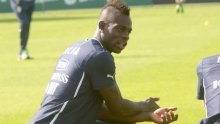 Balotelliju bilo dovoljno 16 minuta za prvi gol u novom klubu; kaos na Velodromu