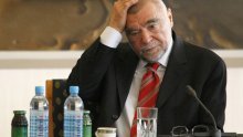 Mesić u priopćenju 'nasapunao' Slovence