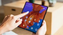 Huawei lansirao Mate X, 5G preklopni pametni telefon paprene cijene