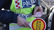 Tri osobe smrtno stradale u 24 sata; policija apelira na vozače da prilagode brzinu