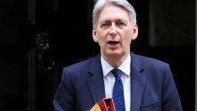 Bivši ministar Hammond: Parlament će blokirati Brexit bez dogovora