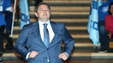 Sva sila administracije: Plenković dao Mikuliću da primi još 500 ljudi na državnu plaću