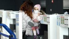 Kad već imamo Fond za skupe lijekove, zašto država nije pomogla u liječenju male Mile?