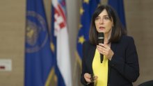 Ministrica Divjak: Ministarstvo ne zatvara škole