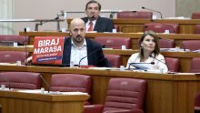 Maras prva žrtva DIP-ove zabrane u Saboru: Zbog reklame na laptopu oduzeta mu riječ