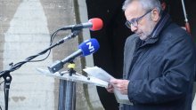 Kraus optužio MVEP da je odgovarao strane veleposlanike od dolaska u Jasenovac