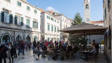 Lukšići odustali, grad Dubrovnik postao vlasnik elitne lokacije, kavane Dubravka i restorana Mimoza