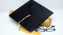 I u Srbiji prijava zbog lažne diplome; na udaru ministar unutarnjih poslova