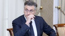 Vlada na zatvorenoj sjednici povukla kadrovske poteze, ministar Tolušić dobio novu pomoćnicu