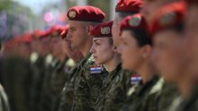 Split u znaku 4. gardijske brigade 'Pauci', uručene crvene beretke