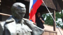 Skandal na Velebitu: Slovenci izvjesili zastavu SFRJ