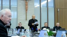 Šef Hrvatske biskupske konfrencije vjernicima preporučio kakve političare da biraju na euroizborima