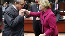 EU members pleased with outcome of Croatian referendum