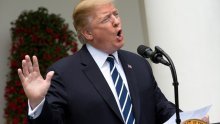 Trump misli da je Mjesec dio Marsa te da bi se trebalo 'usredotočiti na nešto puno veće od toga što sada radimo'