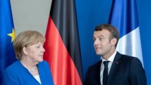 Merkel ustraje na spitzenkandidatu, a Macron želi o tome razgovarati