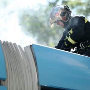 Požar tramvaja u Zagrebu