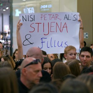 Predstavljen Vetiver ROCK, parfem s potpisom Dejana Lovrena