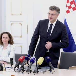 U nazočnosti Andreja Plenkovića predstavljena obnovljena dvorana Ban Jelačić