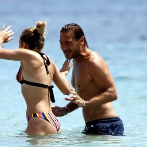 Francesco Totti i kćer Chanel na plaži