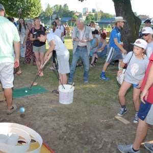 Sisak: Teksaški karneval na šetnici Slave Striegla privukao brojne Siščane