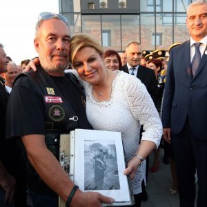 Predsjednica Kolinda Grabar-Kitarović na otvorenju Muzeja Domovinskog rata