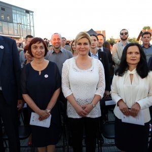 Predsjednica Kolinda Grabar-Kitarović na otvorenju Muzeja Domovinskog rata