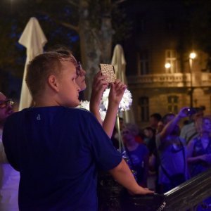 U sklopu Ljeta na Zrinjevcu nastupila grupa Detour