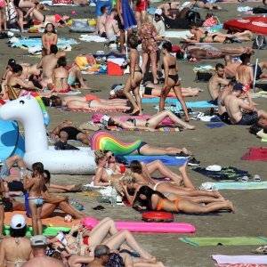 Ljeto na plažama diljem Hrvatske