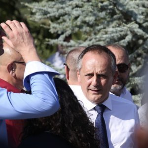 Pokop Blagice Bandić, majke zagrebačkog gradonačelnika Milana Bandića u Hercegovini.