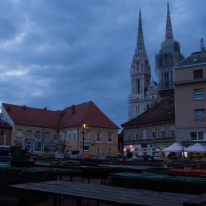 Jutro na tržnici Dolac