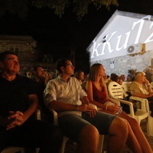 Predstava Dekorater odigrana u sklopu manifestacije Ka Kultura