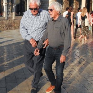 Bernie Ecclestone i bivša spajsica Geri Halliwell sa supružnicima prošetali Dubrovnikom