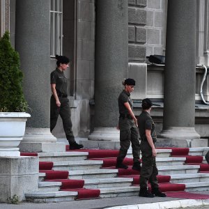 Pripadnice srpske vojne policije Kobre