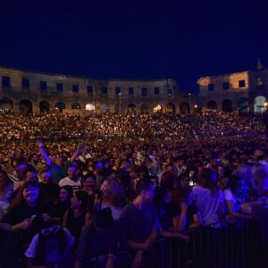 Đorđe Balašević održao koncert u prepunoj pulskoj Areni