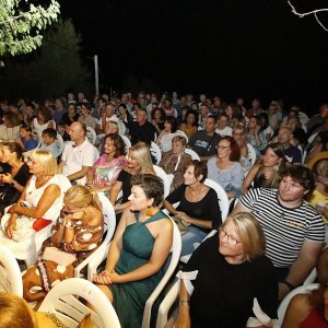 Koncert Gorana Karana održan u sklopu manifestacije Ka Kultura u Tučepskim Zaseocima