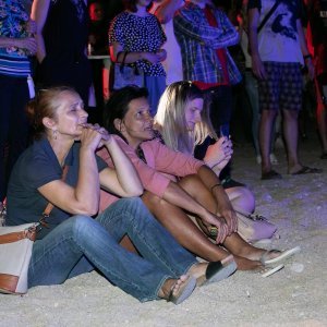 Dubrovnik: Koncert Hari Mata Harija na plaži Banje