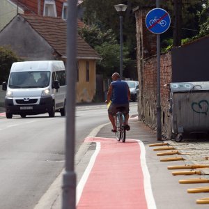U Aninoj ulici iscrtana neobična biciklistička staza