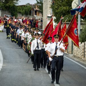 Mimohod sjećanja u Tisnom