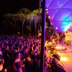 Dubrovnik: U sklopu Ljeta u Valamaru i Rap'n'Valamar festivala nastupili TBF i Vojko V