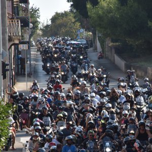 Pula: Tisuće motorista sudjelovalo u defileu povodom 25. godišnjice Croatia Bike Weeka