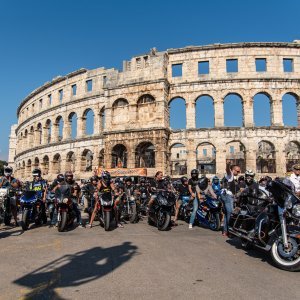 Pula: Tisuće motorista sudjelovalo u defileu povodom 25. godišnjice Croatia Bike Weeka