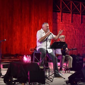 Šibenik: Koncert Zoran pjeva Arsena na Tvrđavi sv. Mihovila