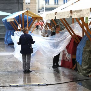 Kišno i hladno jutro u Zagrebu