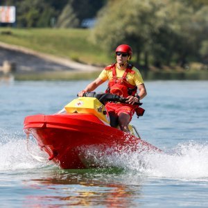 Novo plovilo za spašavanje utopljenika RescueRunner